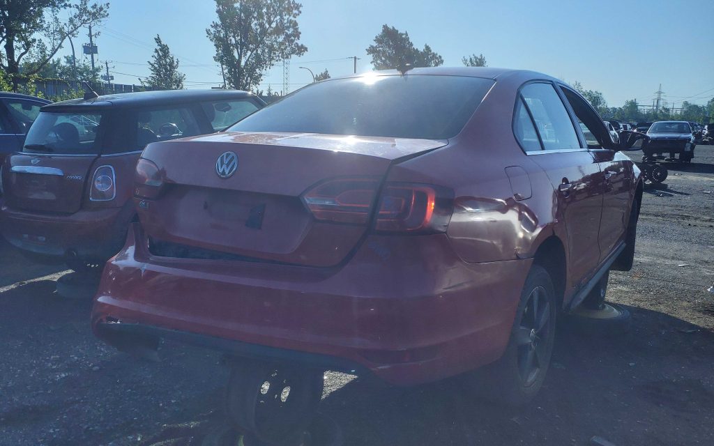 VOLKSWAGEN GLI 2012