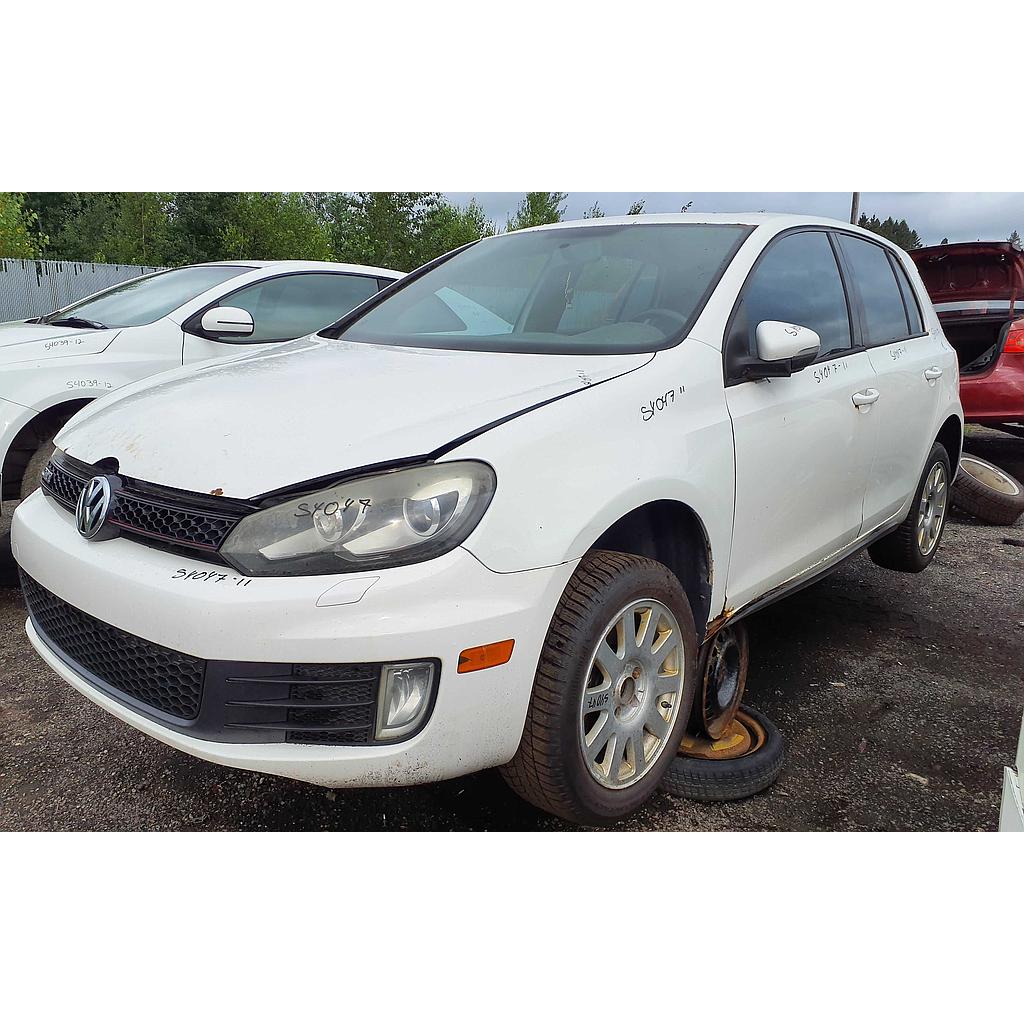 VOLKSWAGEN GTI 2011