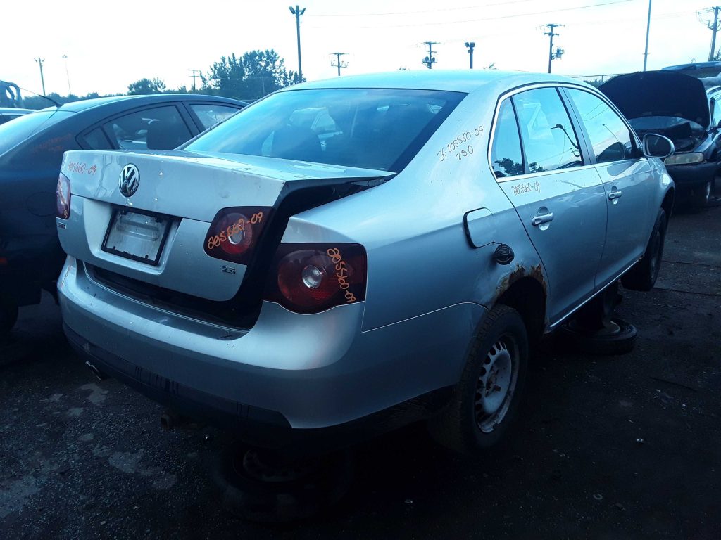 VOLKSWAGEN JETTA 2009