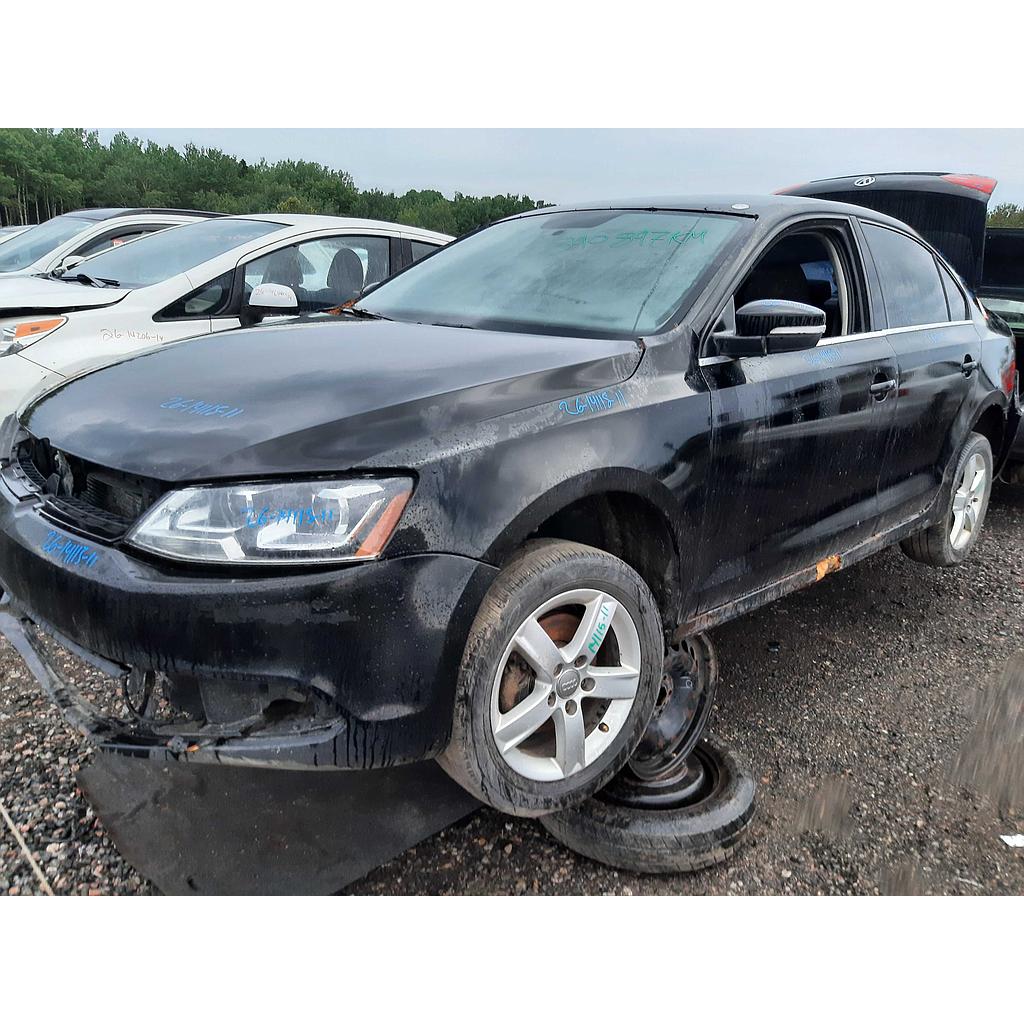 VOLKSWAGEN JETTA 2011
