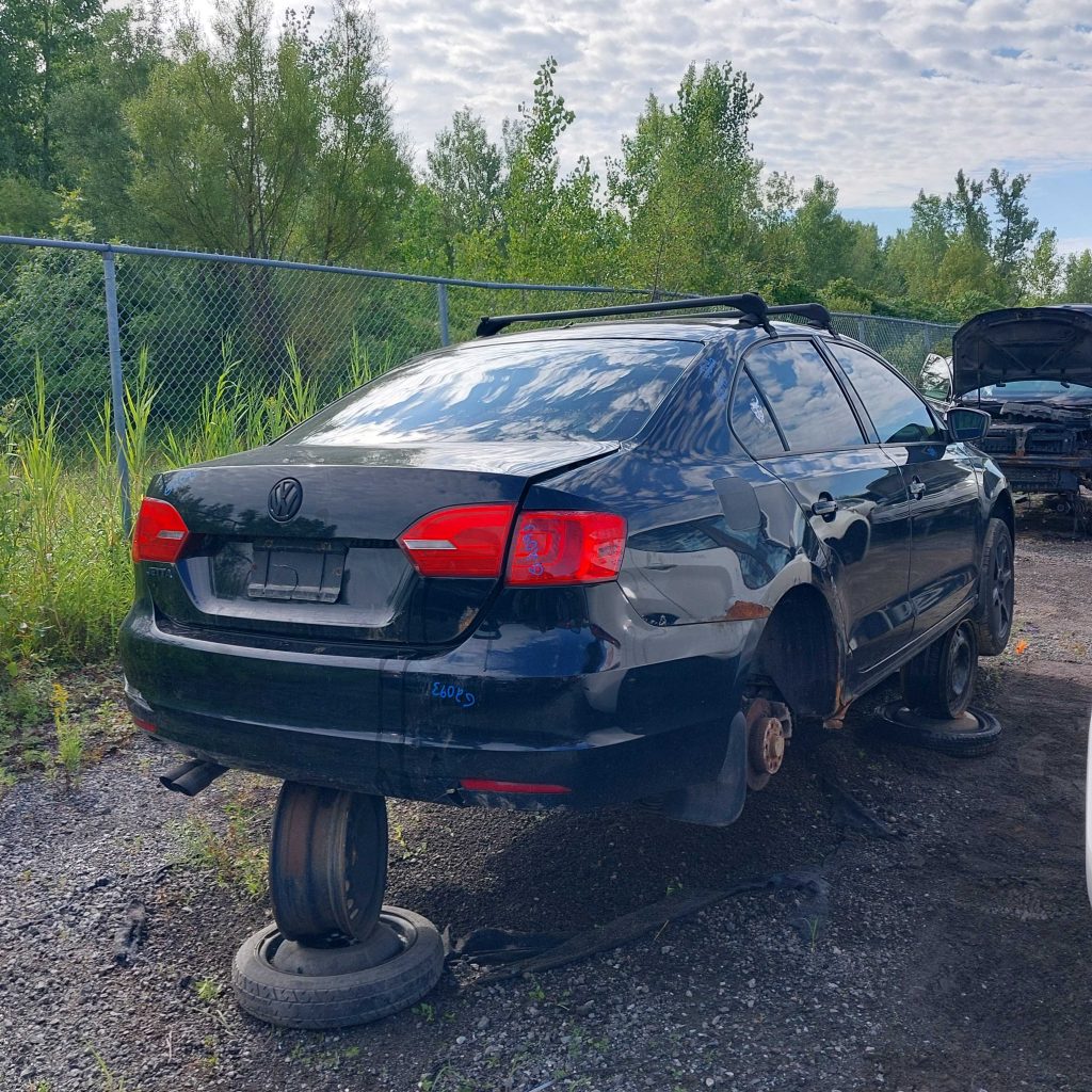 VOLKSWAGEN JETTA 2013
