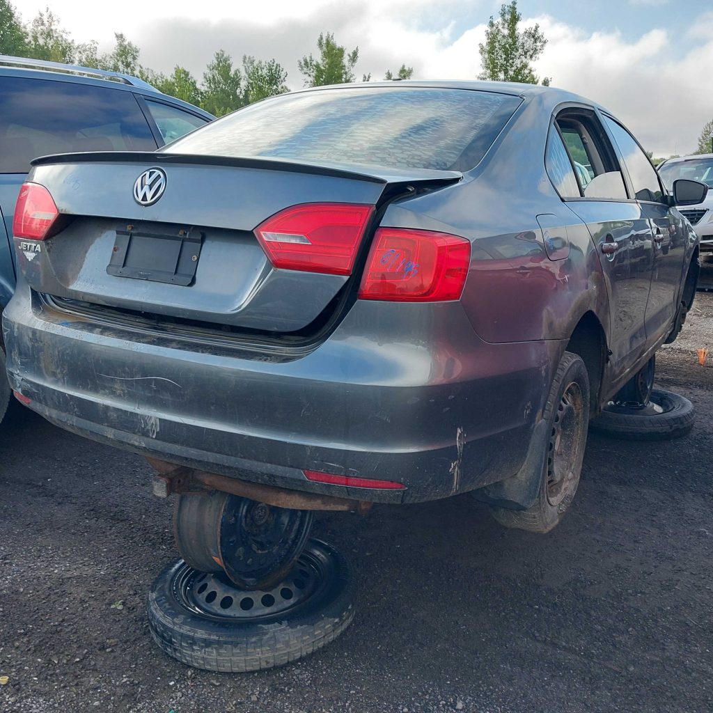 VOLKSWAGEN JETTA 2013