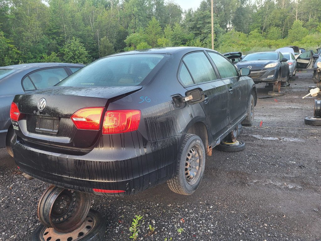 VOLKSWAGEN JETTA 2013