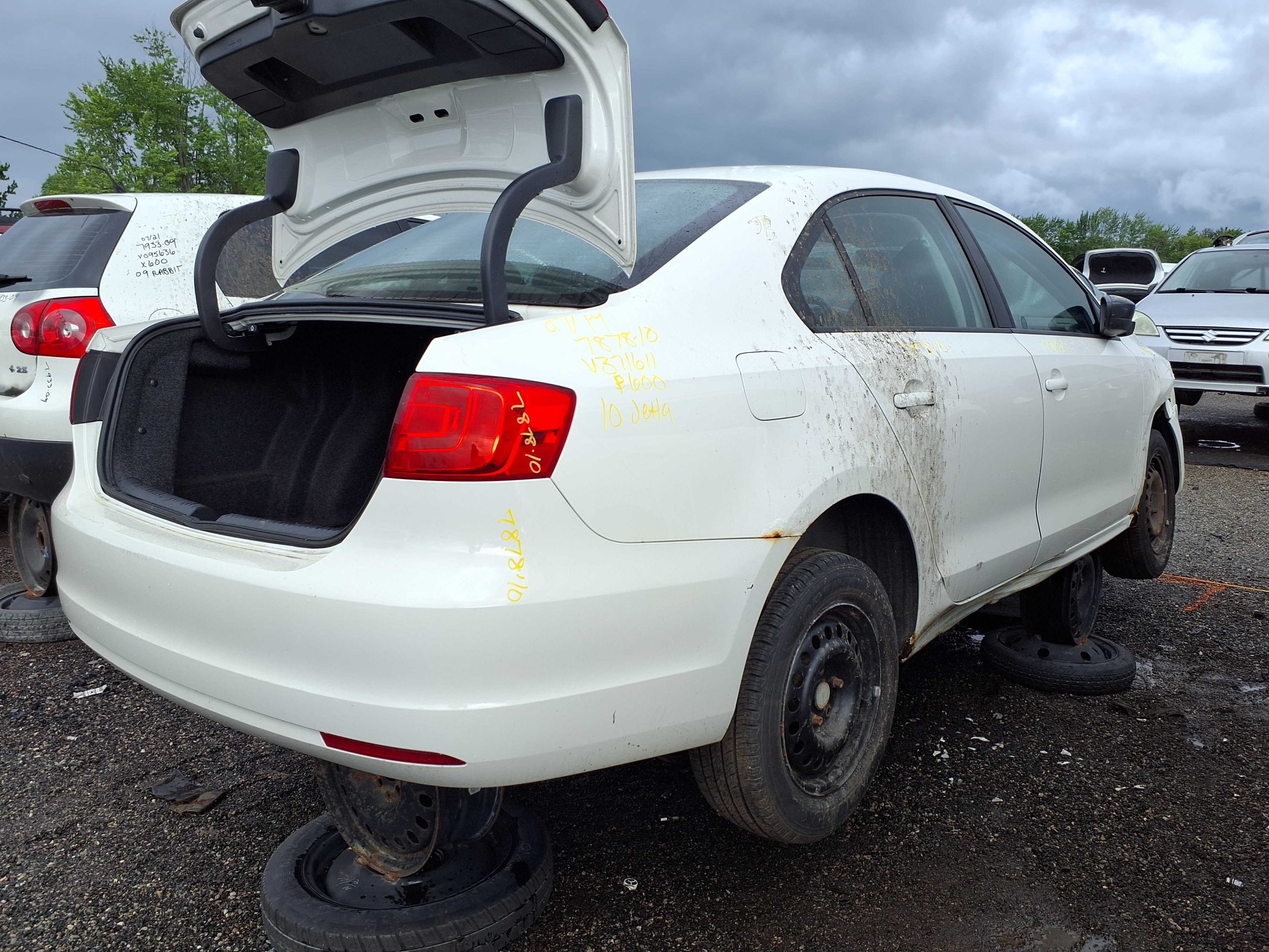 VOLKSWAGEN JETTA 2013