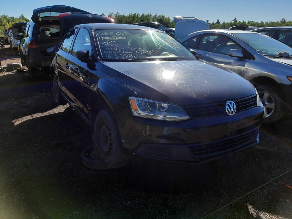 VOLKSWAGEN JETTA 2013