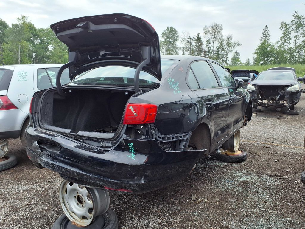 VOLKSWAGEN JETTA 2014
