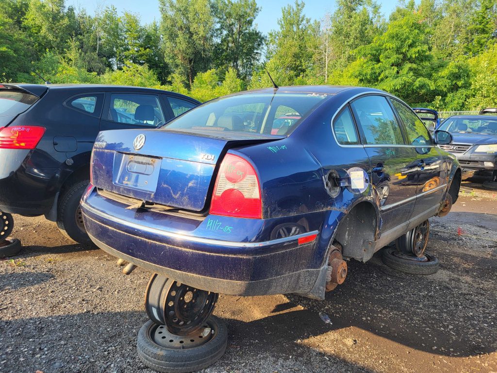 VOLKSWAGEN PASSAT 2005