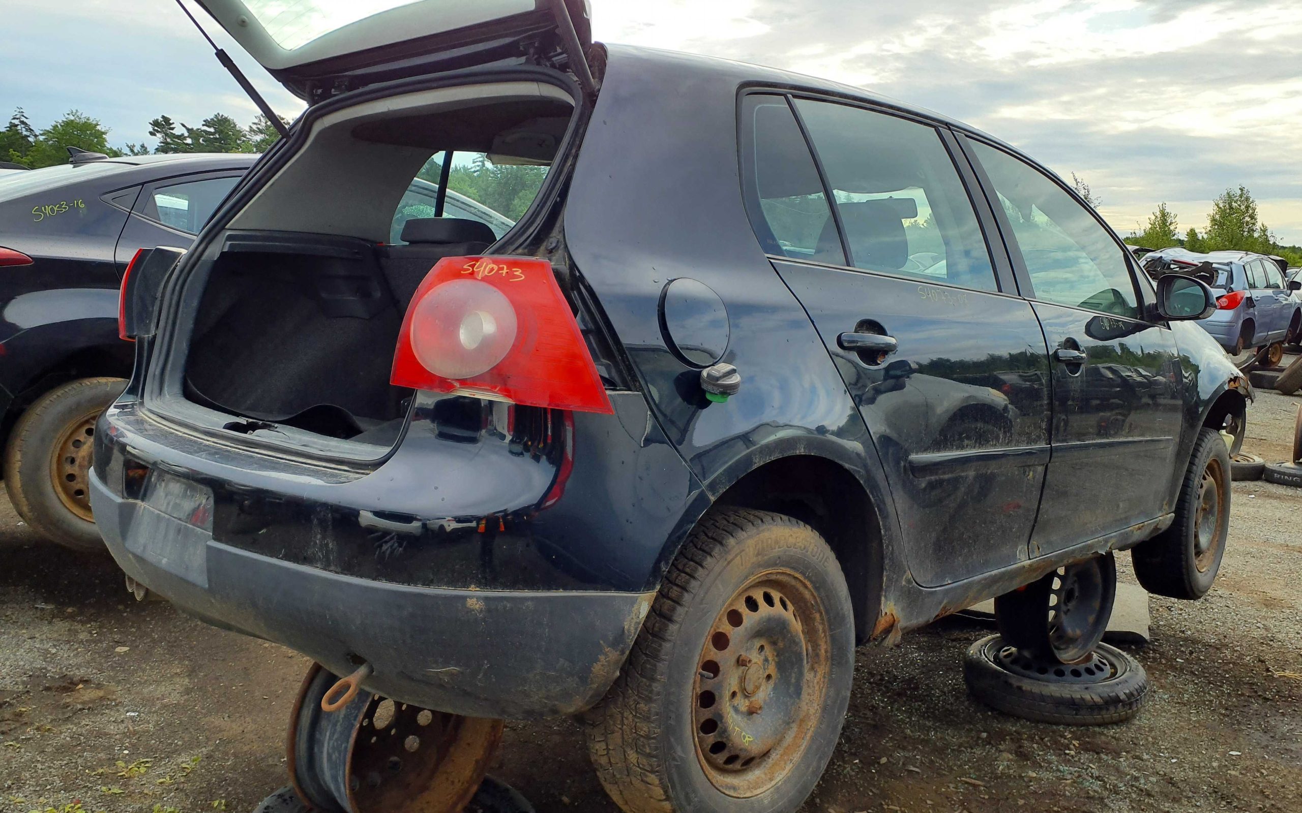 VOLKSWAGEN RABBIT 2008
