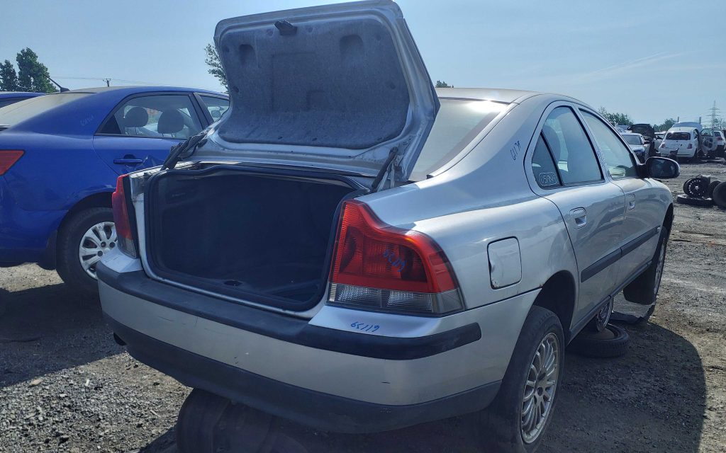 VOLVO S60 2002