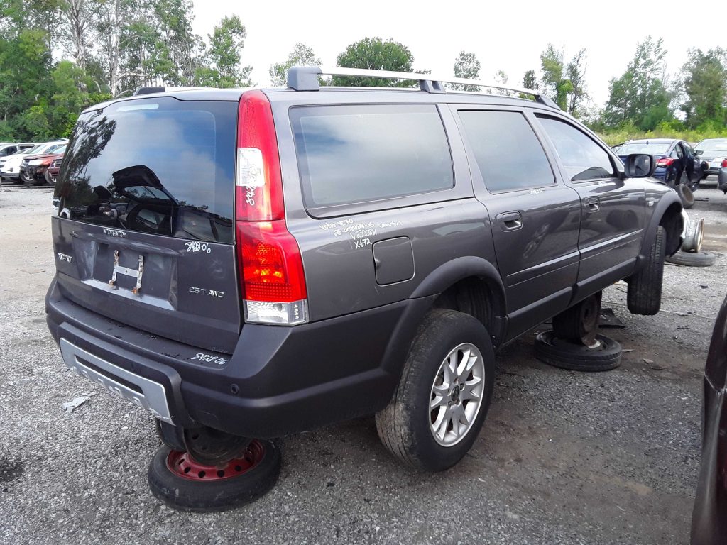 VOLVO XC70 2006
