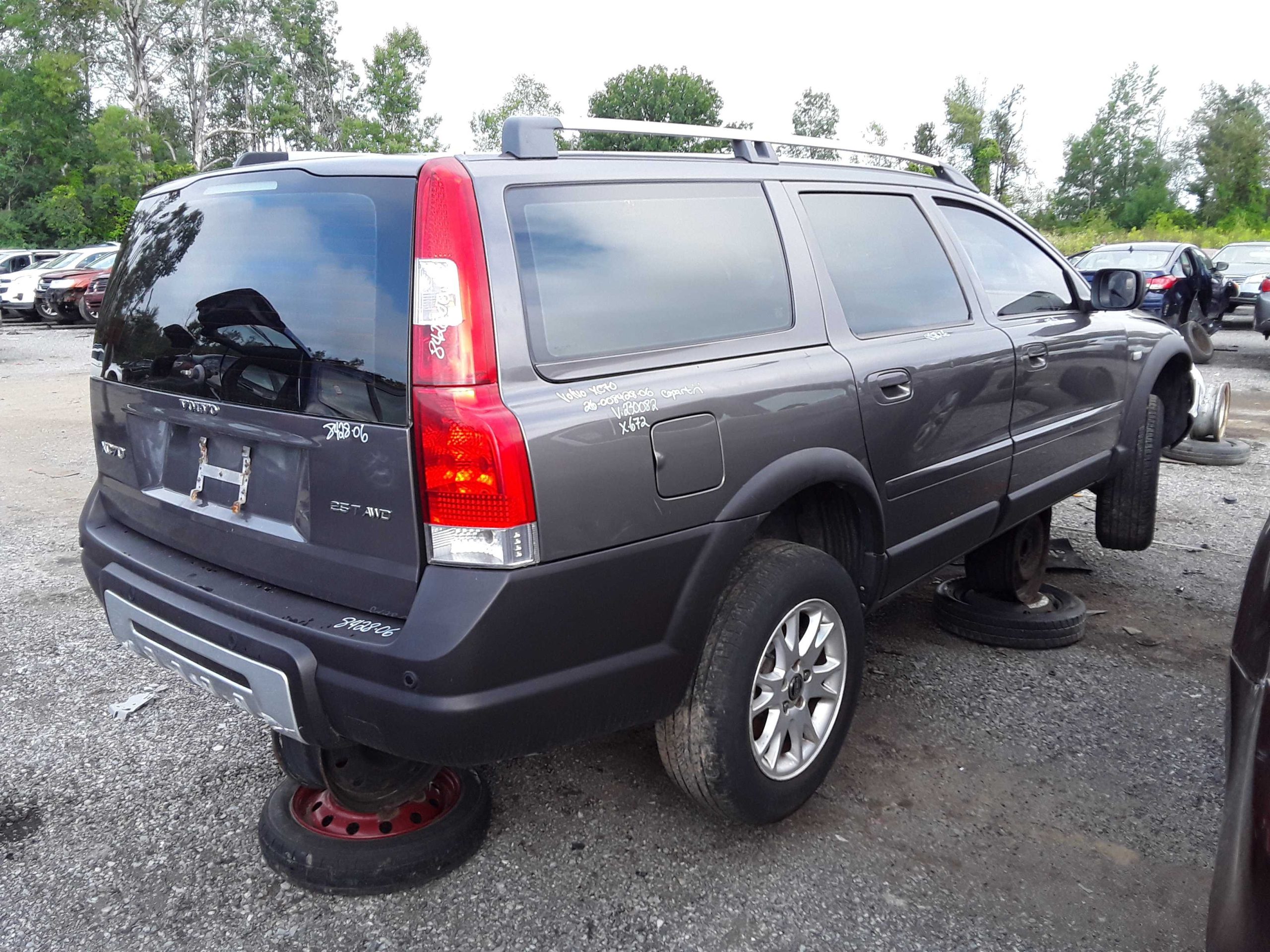 VOLVO XC70 2006