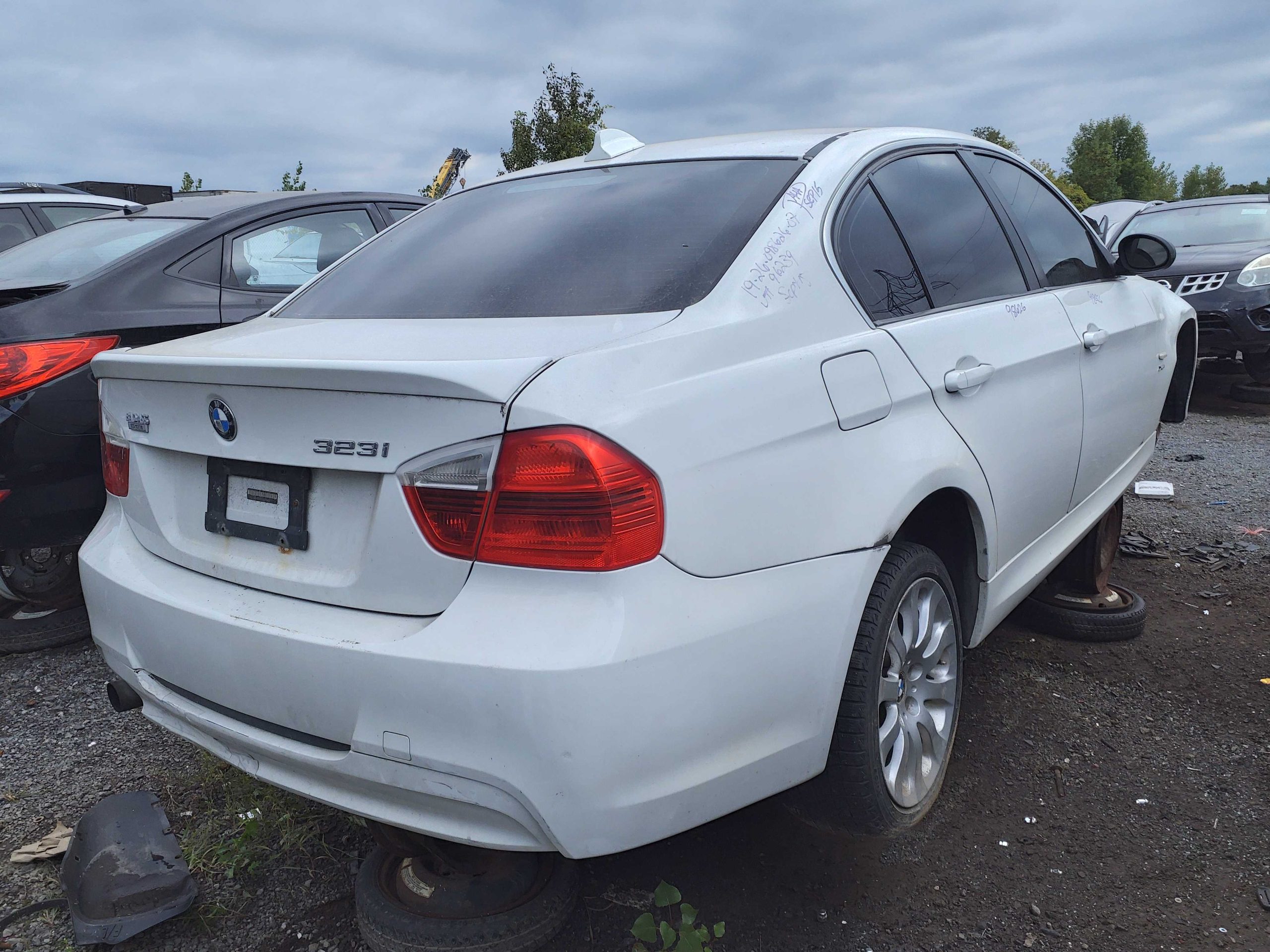 BMW 323 2007