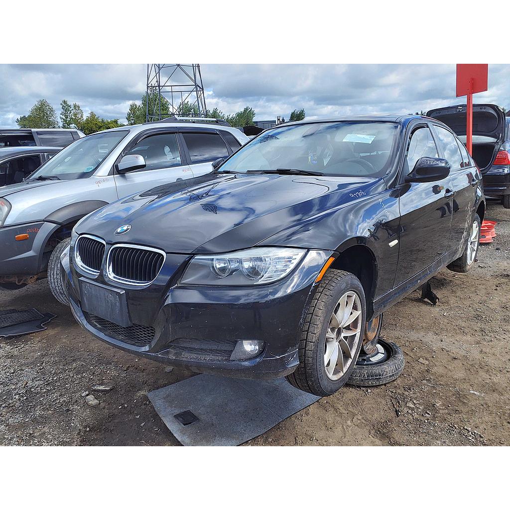 BMW 323 2010