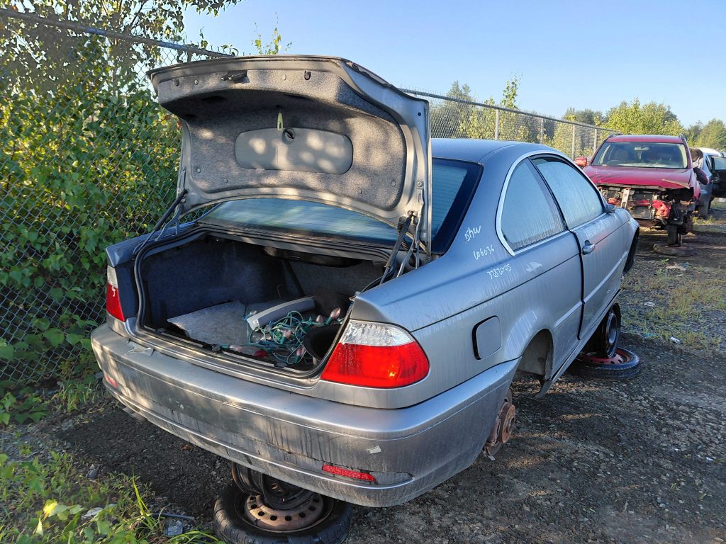 BMW 325 2005