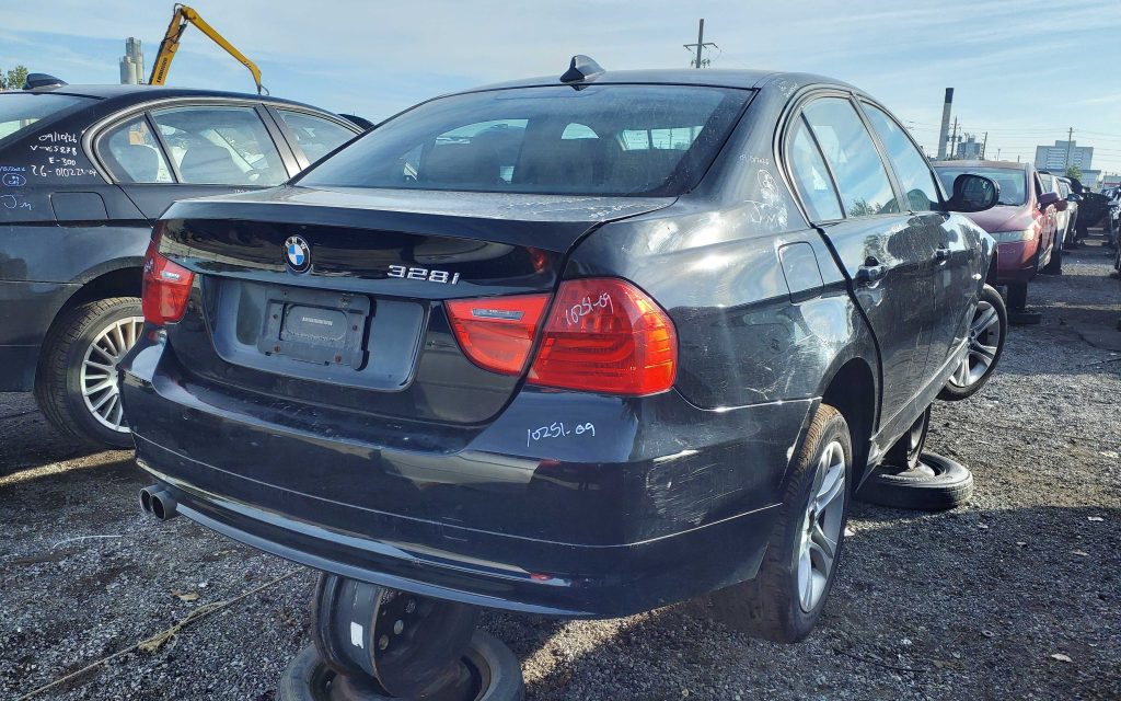 BMW 328 2009