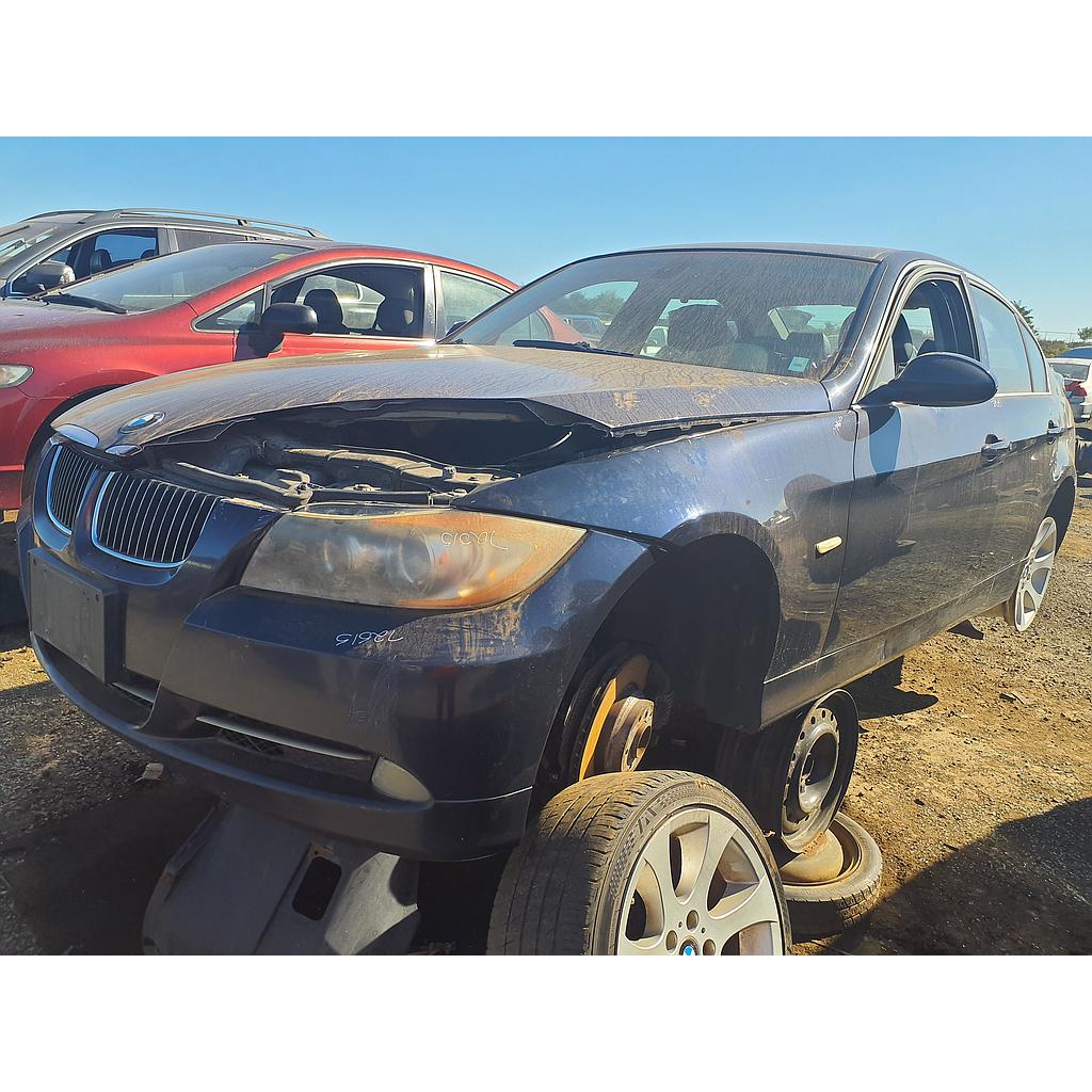 BMW 330 2006
