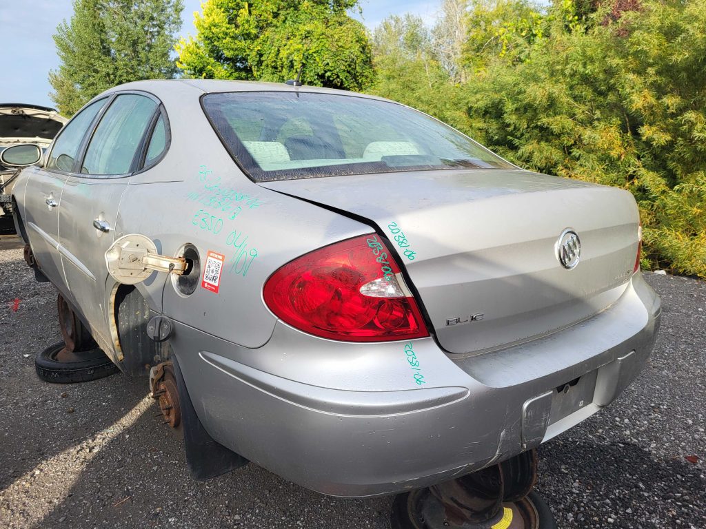 BUICK ALLURE 2006