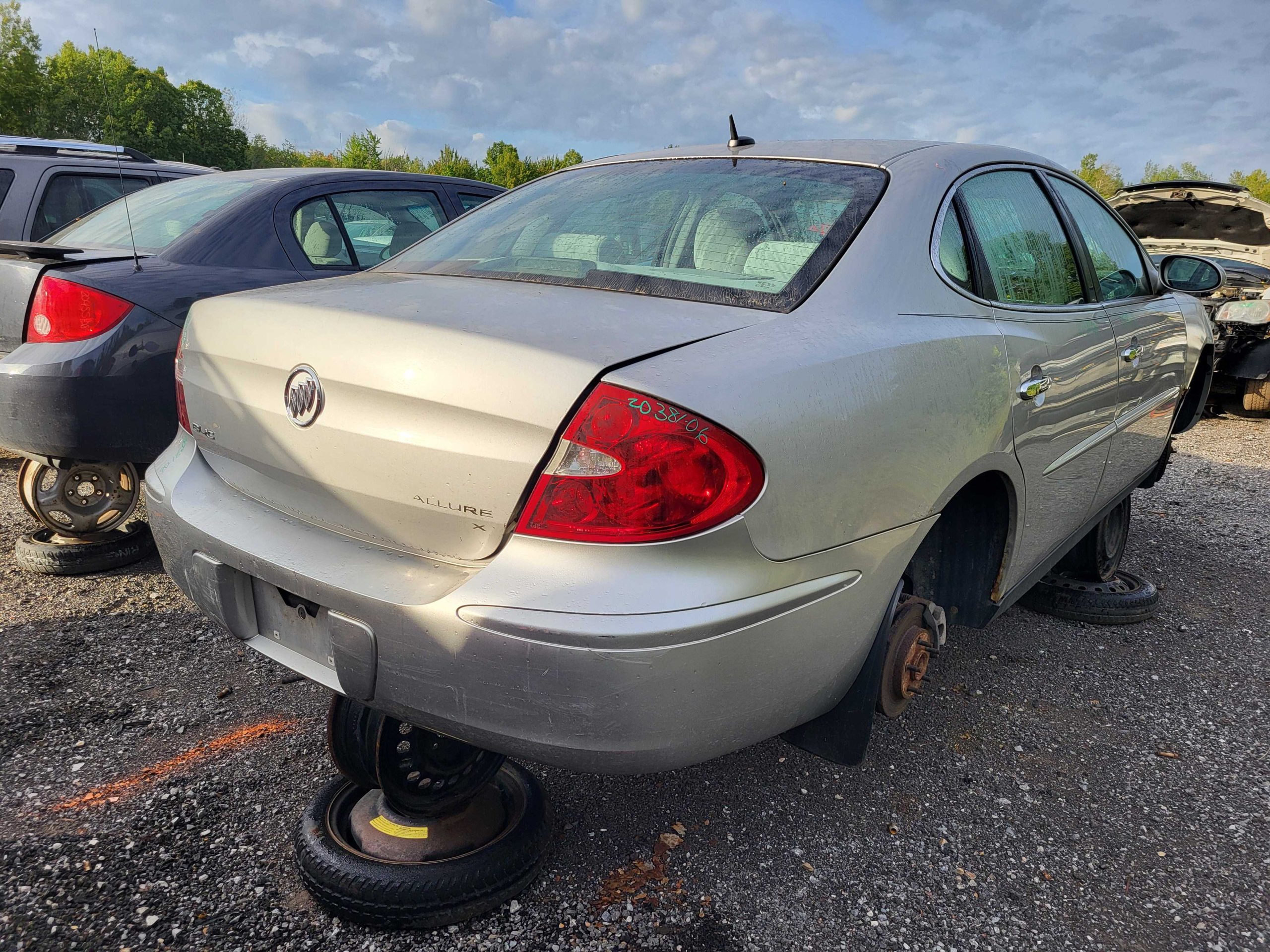 BUICK ALLURE 2006