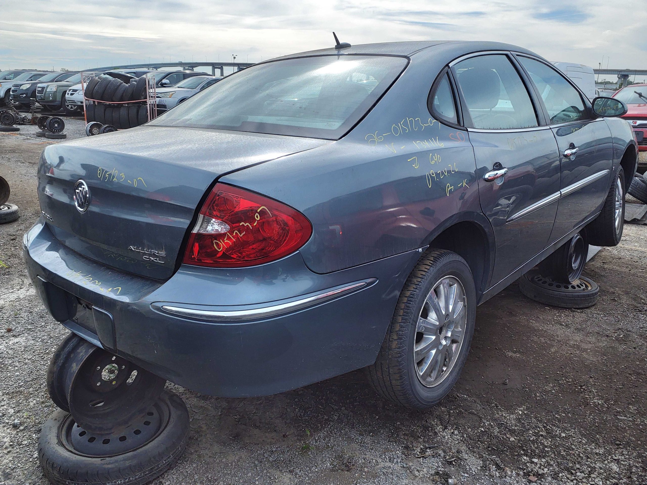 BUICK ALLURE 2007