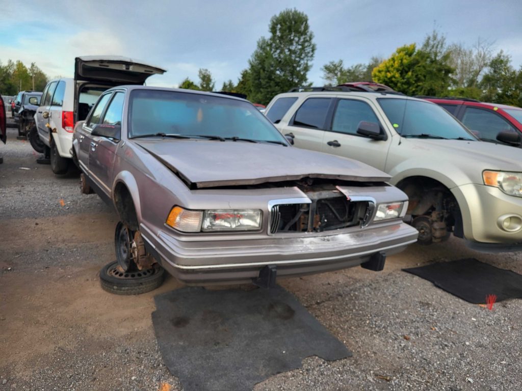 BUICK CENTURY 1995