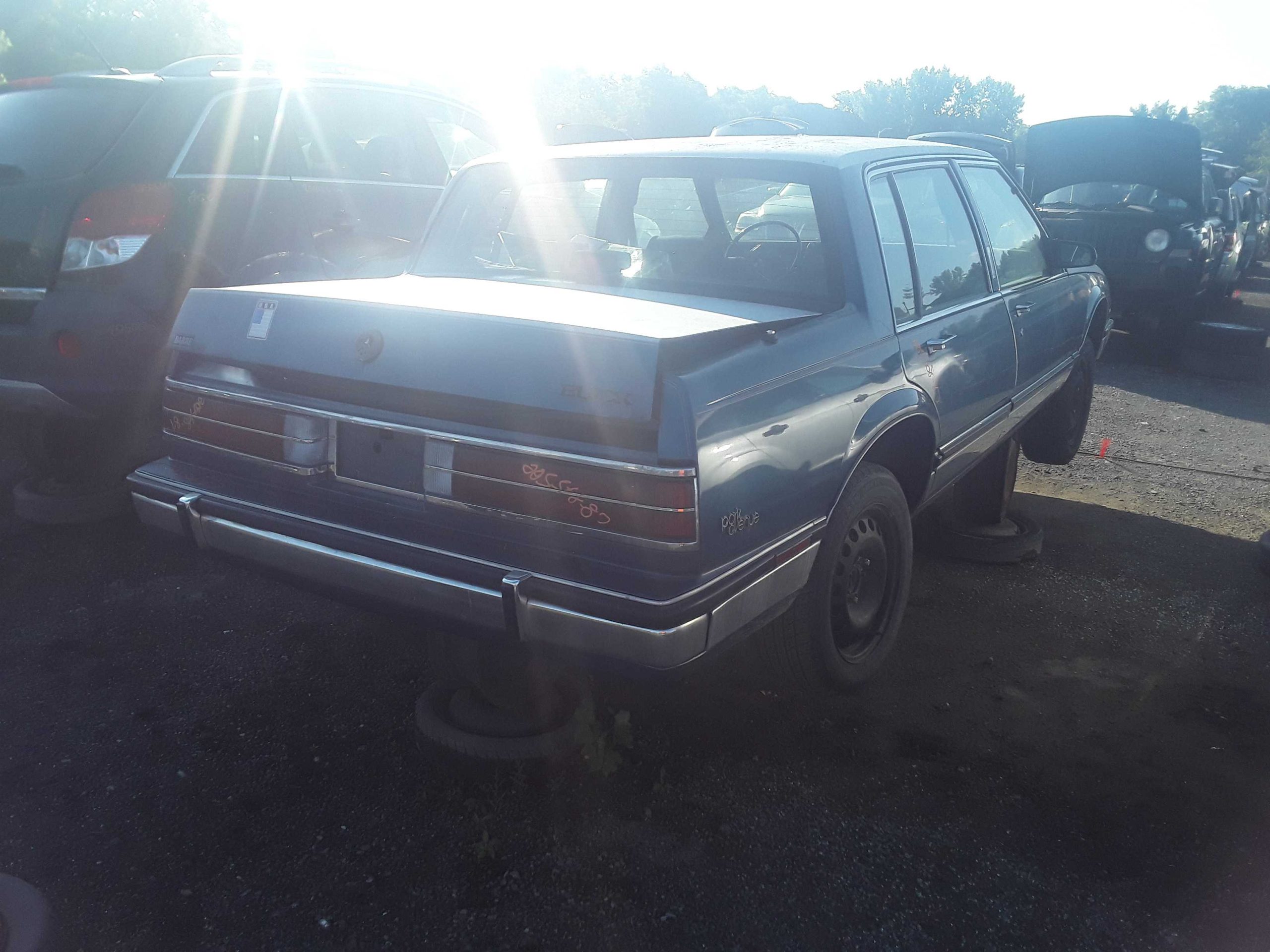 BUICK ELECTRA 1987