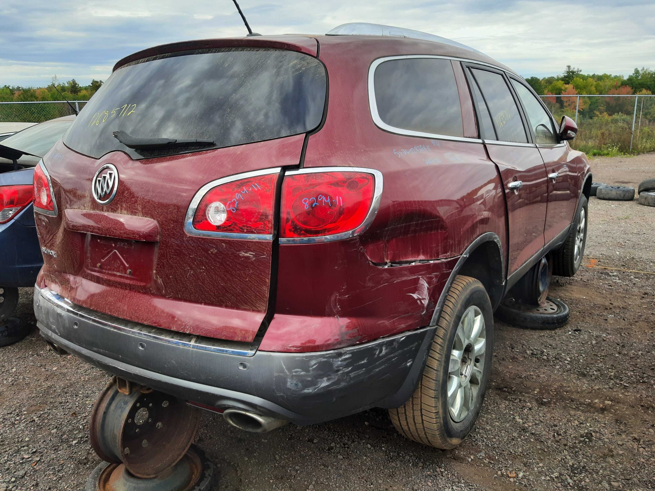 BUICK ENCLAVE 2011