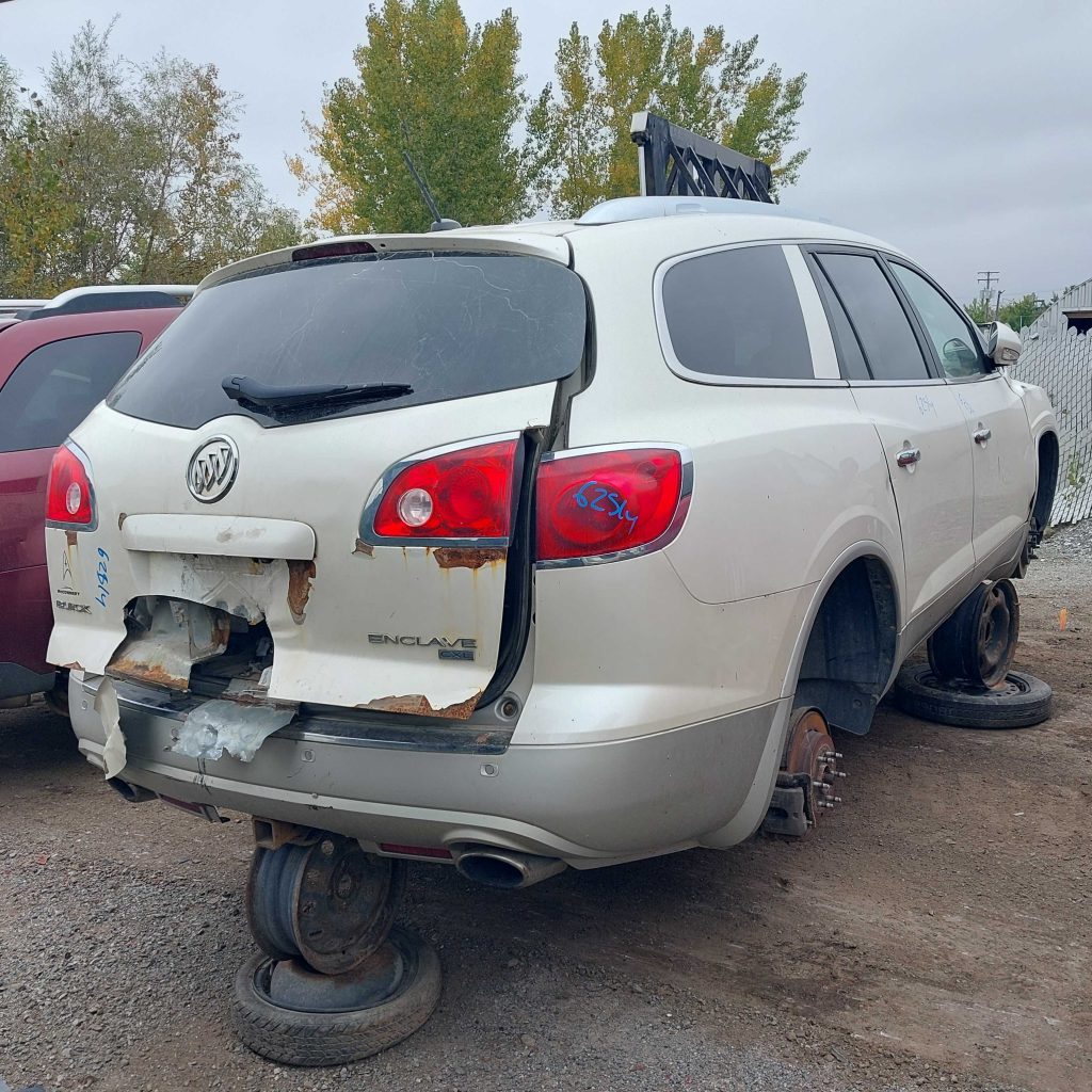 BUICK ENCLAVE 2011