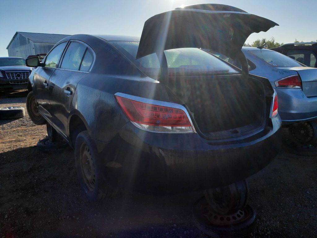 BUICK LACROSSE 2010