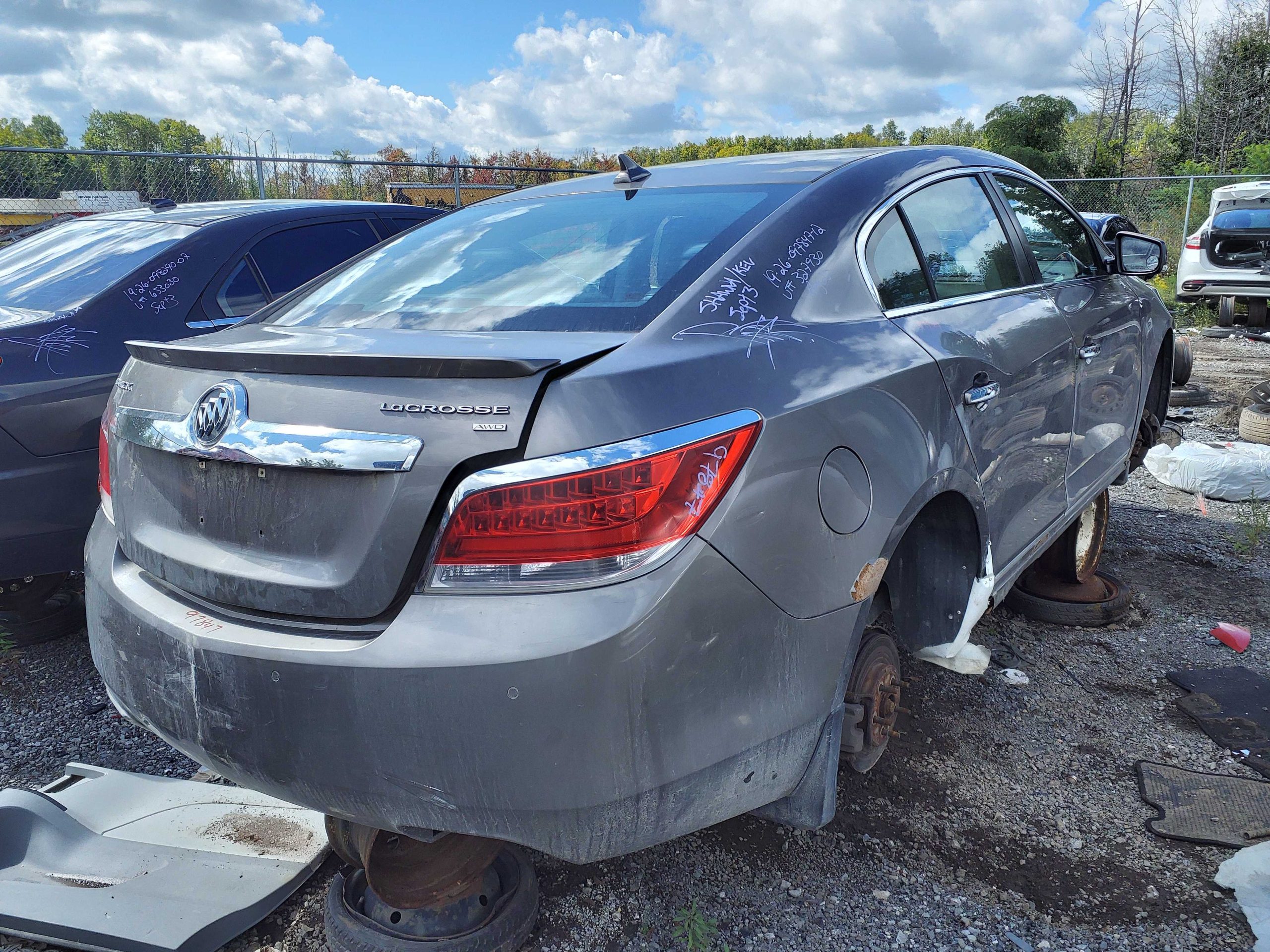 BUICK LACROSSE 2012