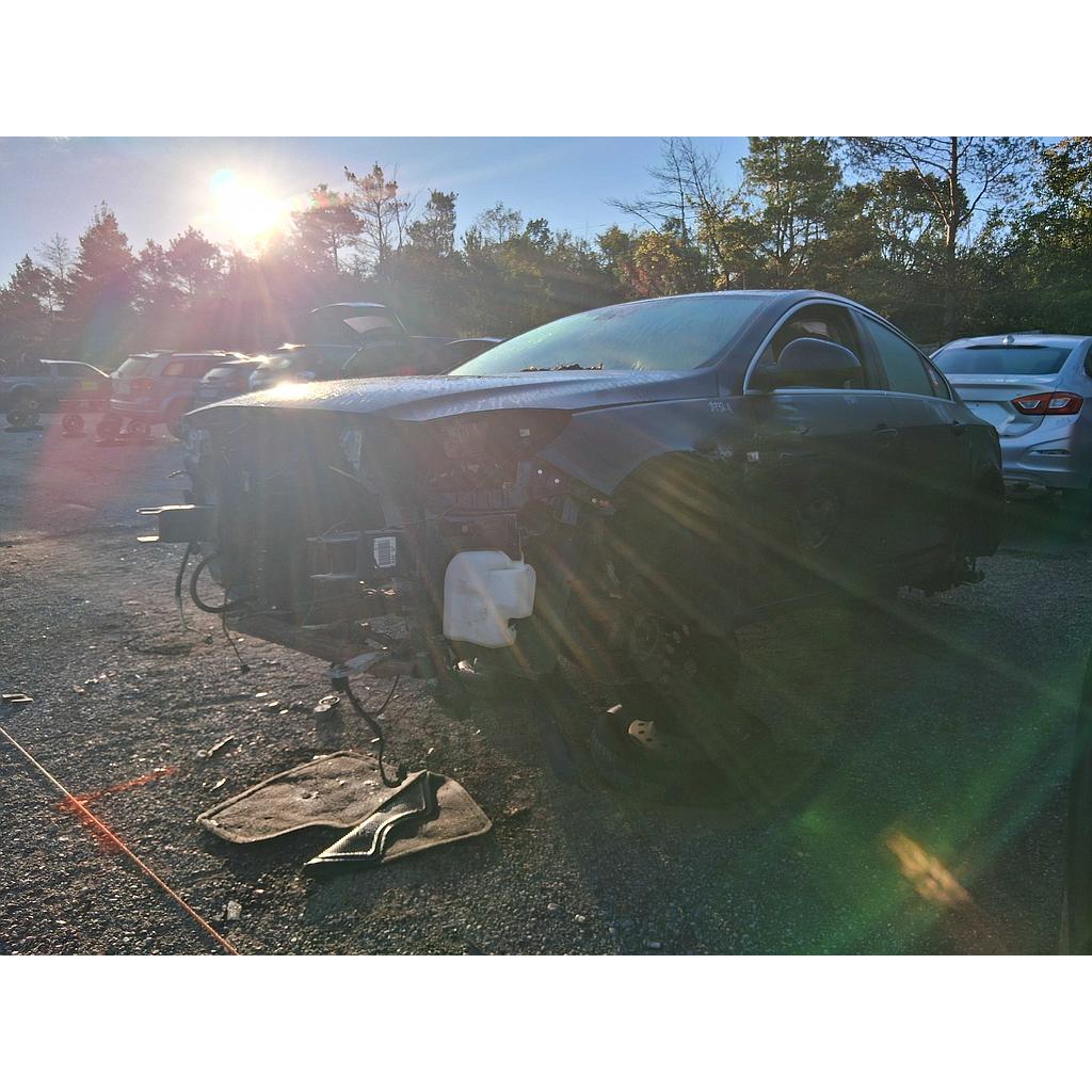 BUICK REGAL 2011