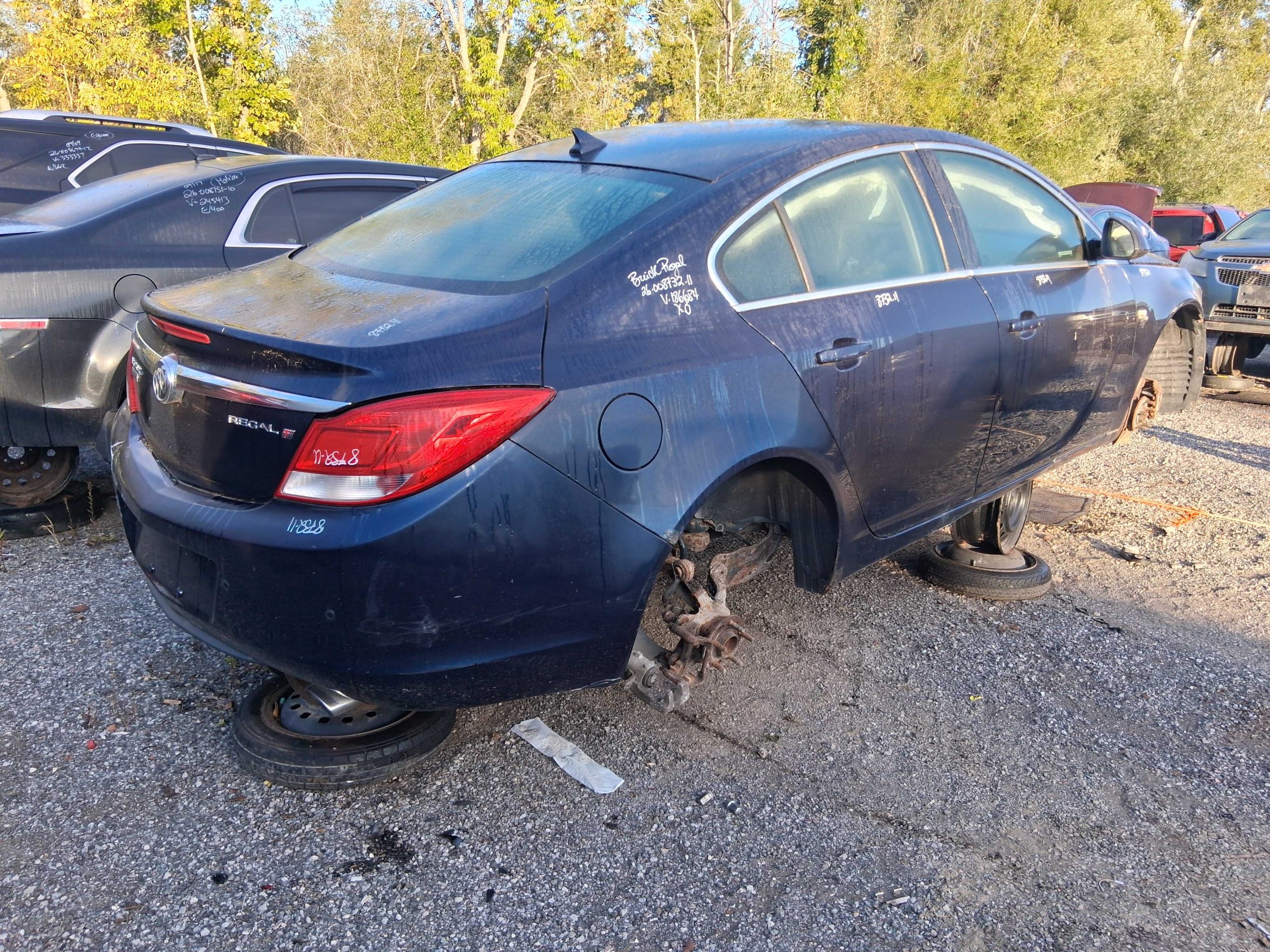 BUICK REGAL 2011