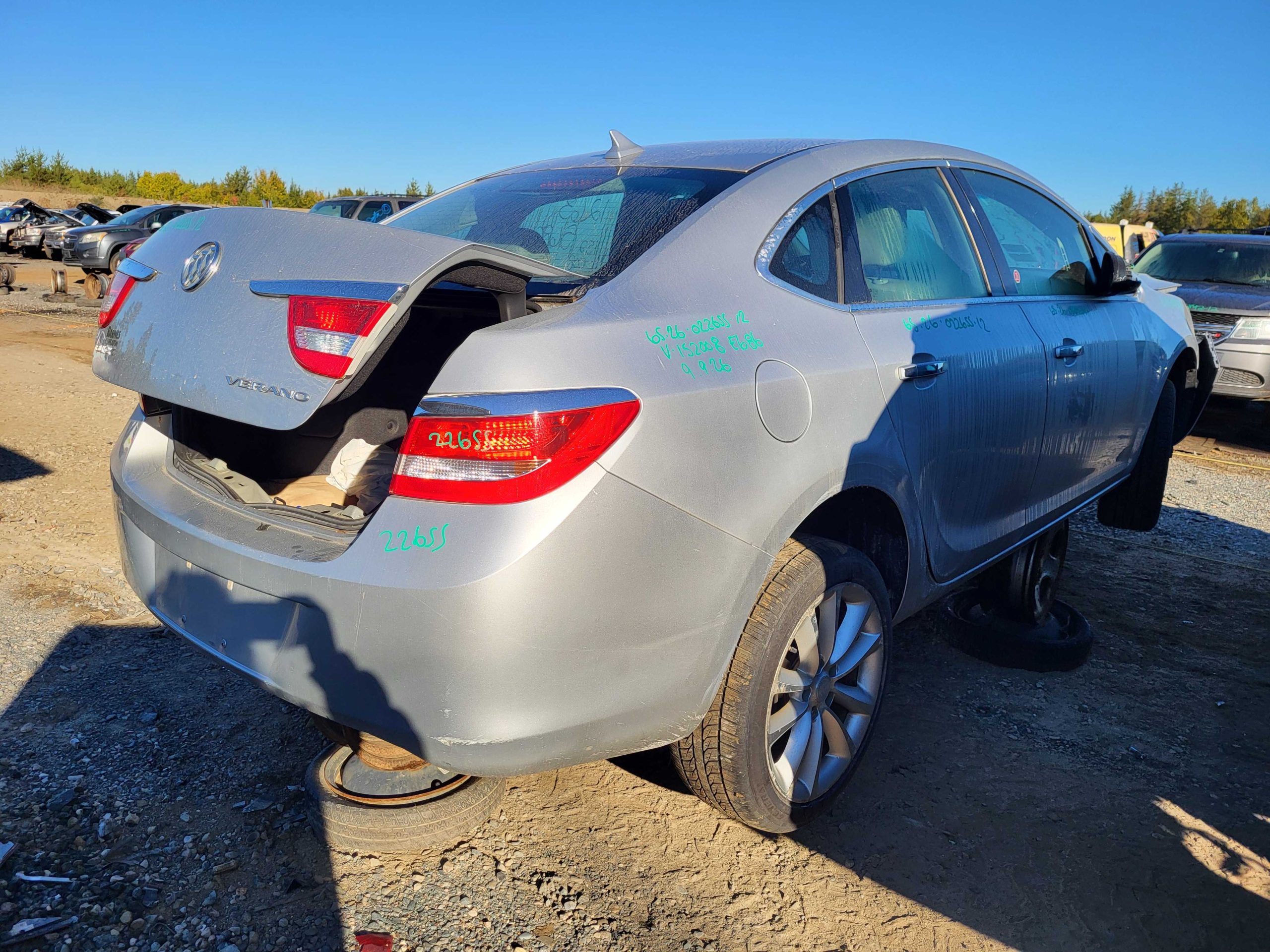 BUICK VERANO 2012