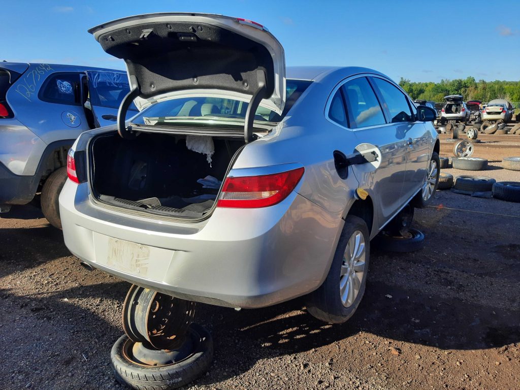 BUICK VERANO 2013