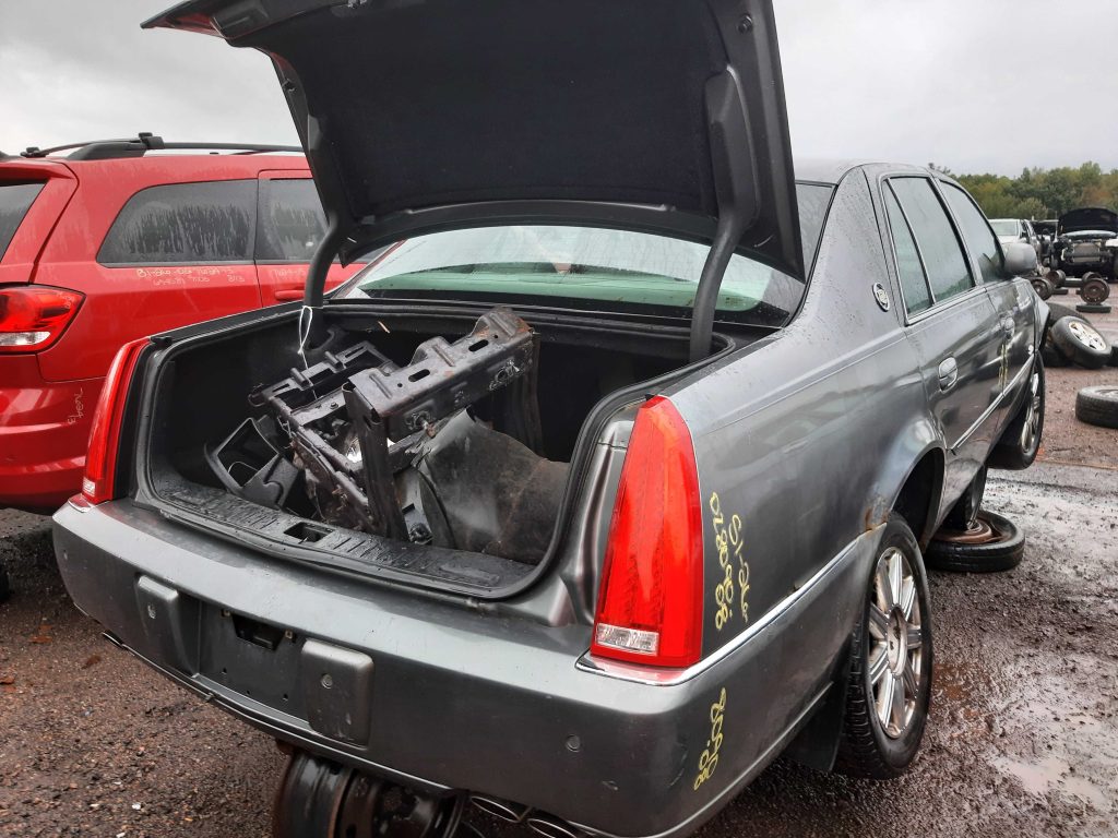 CADILLAC DTS 2008