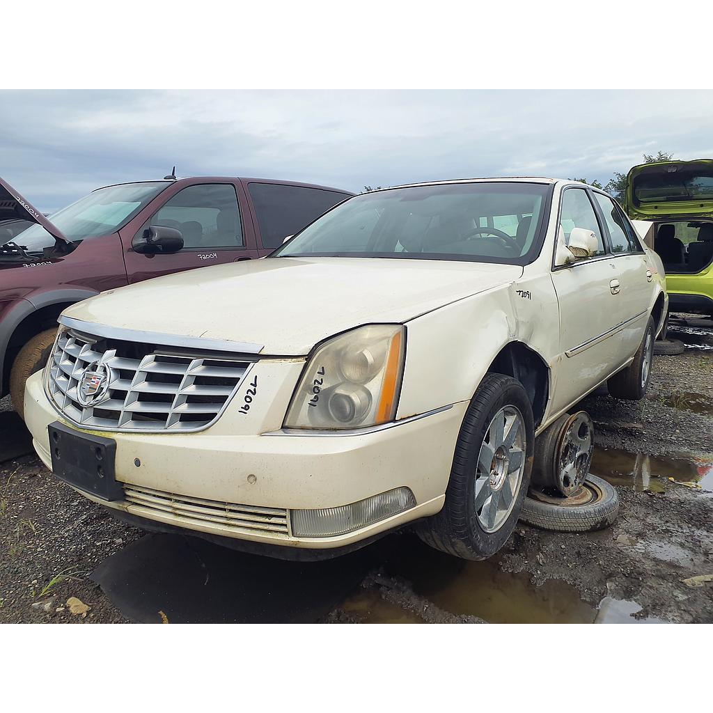 CADILLAC DTS 2008