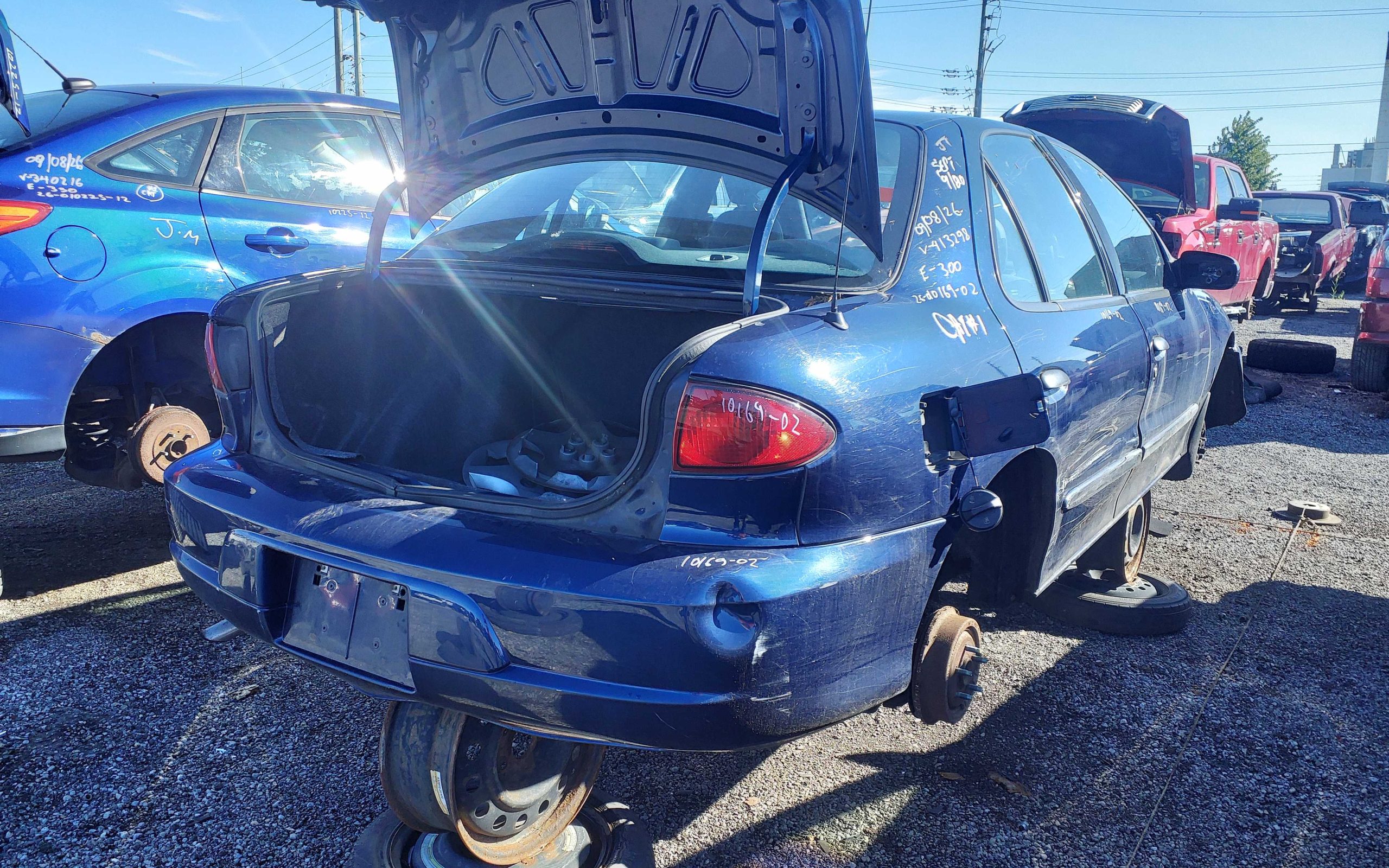CHEVROLET CAVALIER 2002