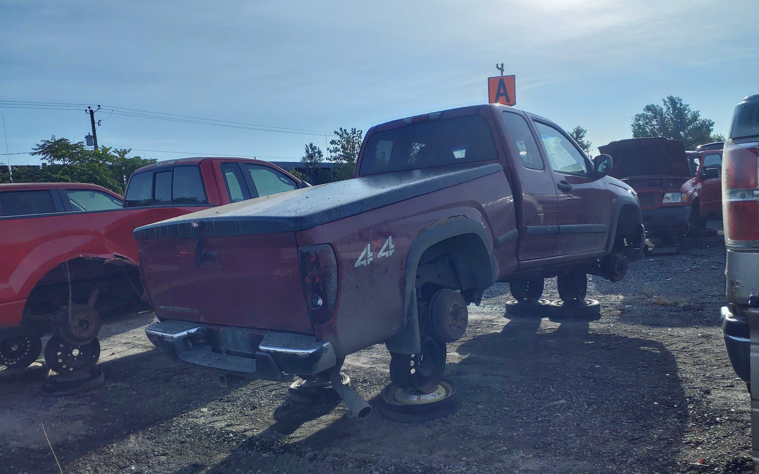 CHEVROLET COLORADO 2005