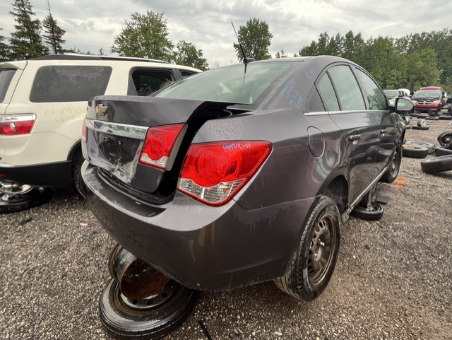CHEVROLET CRUZE 2011