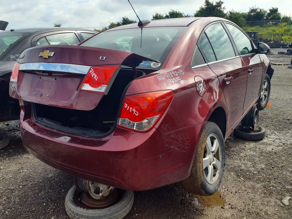 CHEVROLET CRUZE 2015