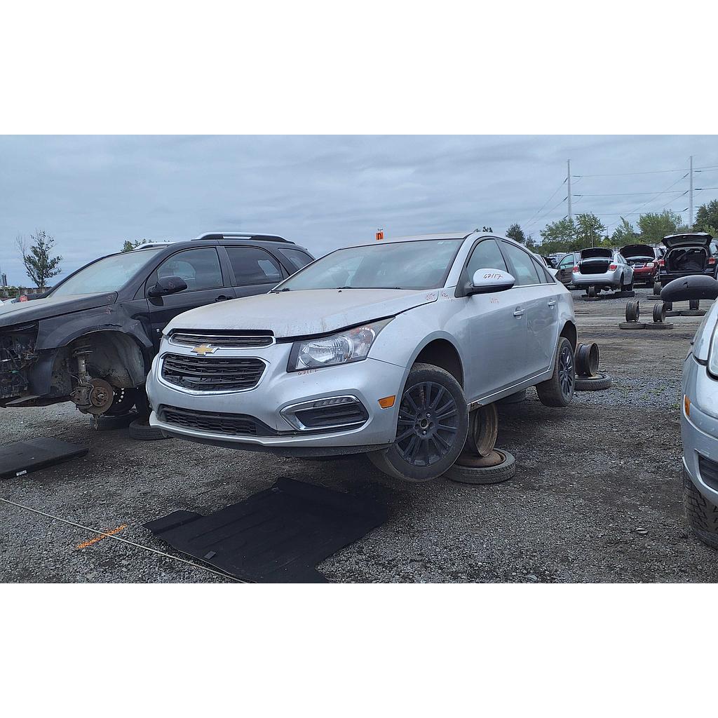 CHEVROLET CRUZE 2015