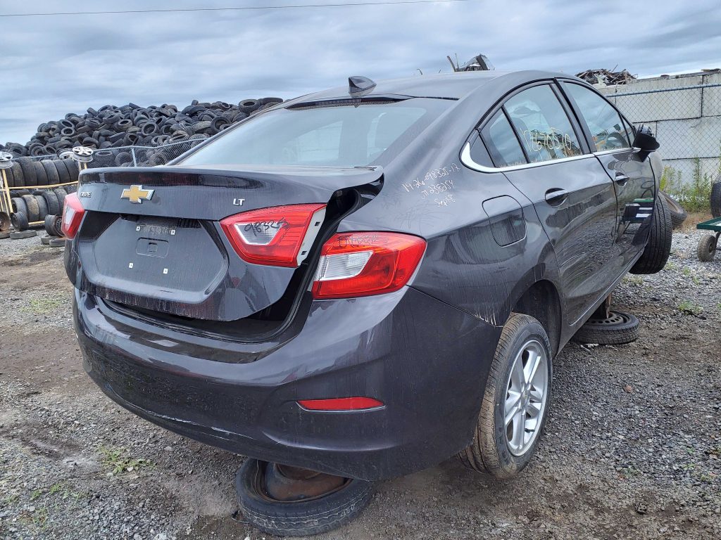CHEVROLET CRUZE 2017