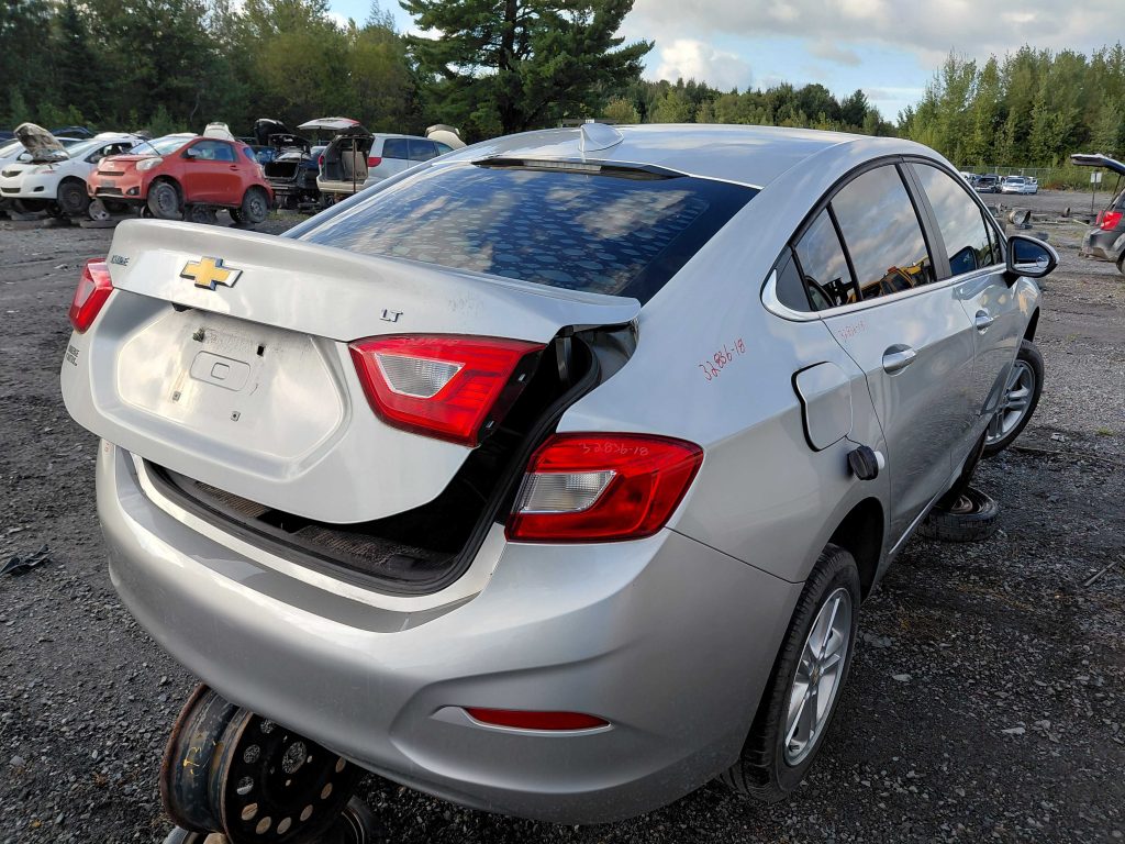 CHEVROLET CRUZE 2018