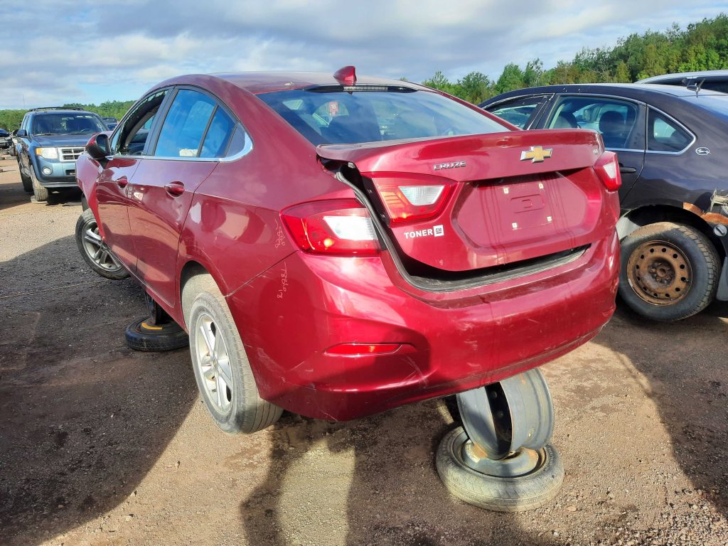 CHEVROLET CRUZE 2018