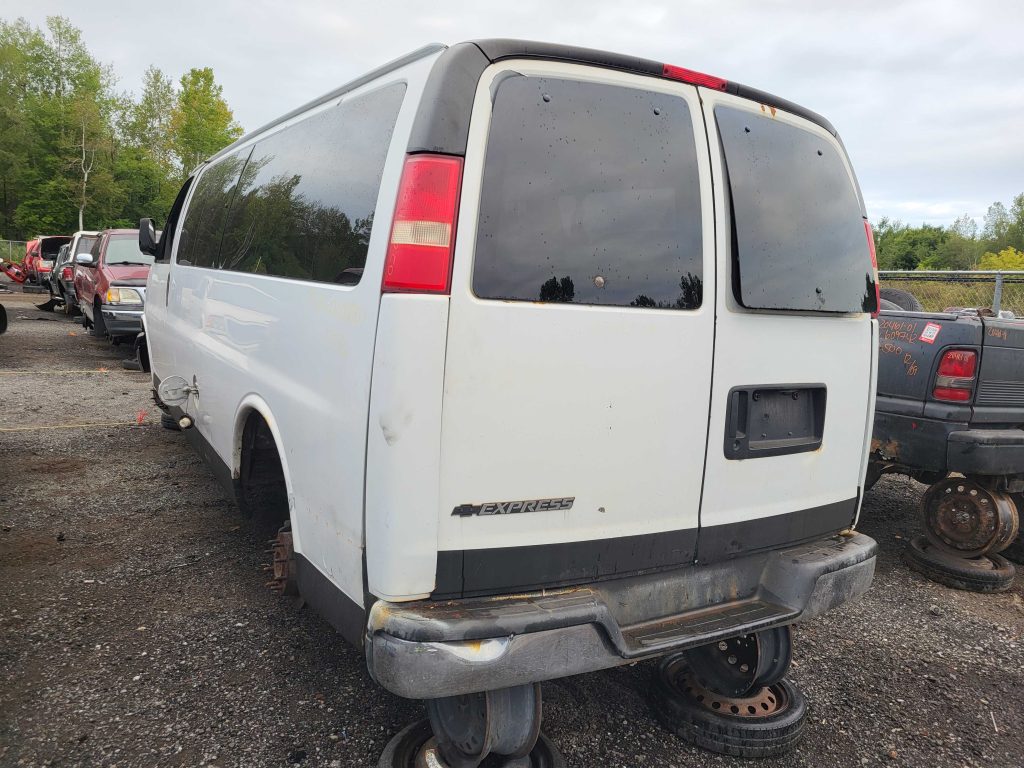 CHEVROLET EXPRESS VAN 2007