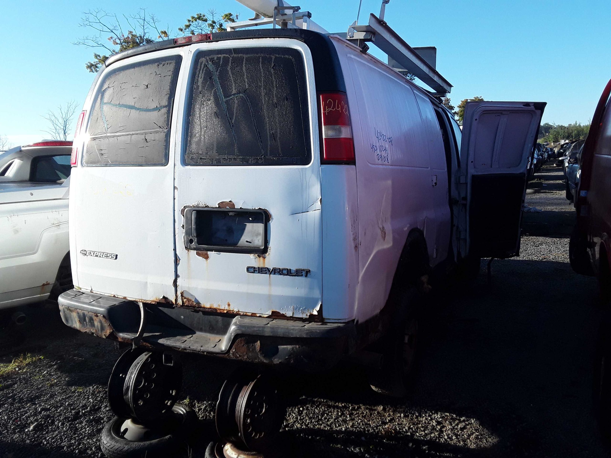 CHEVROLET EXPRESS VAN 2008