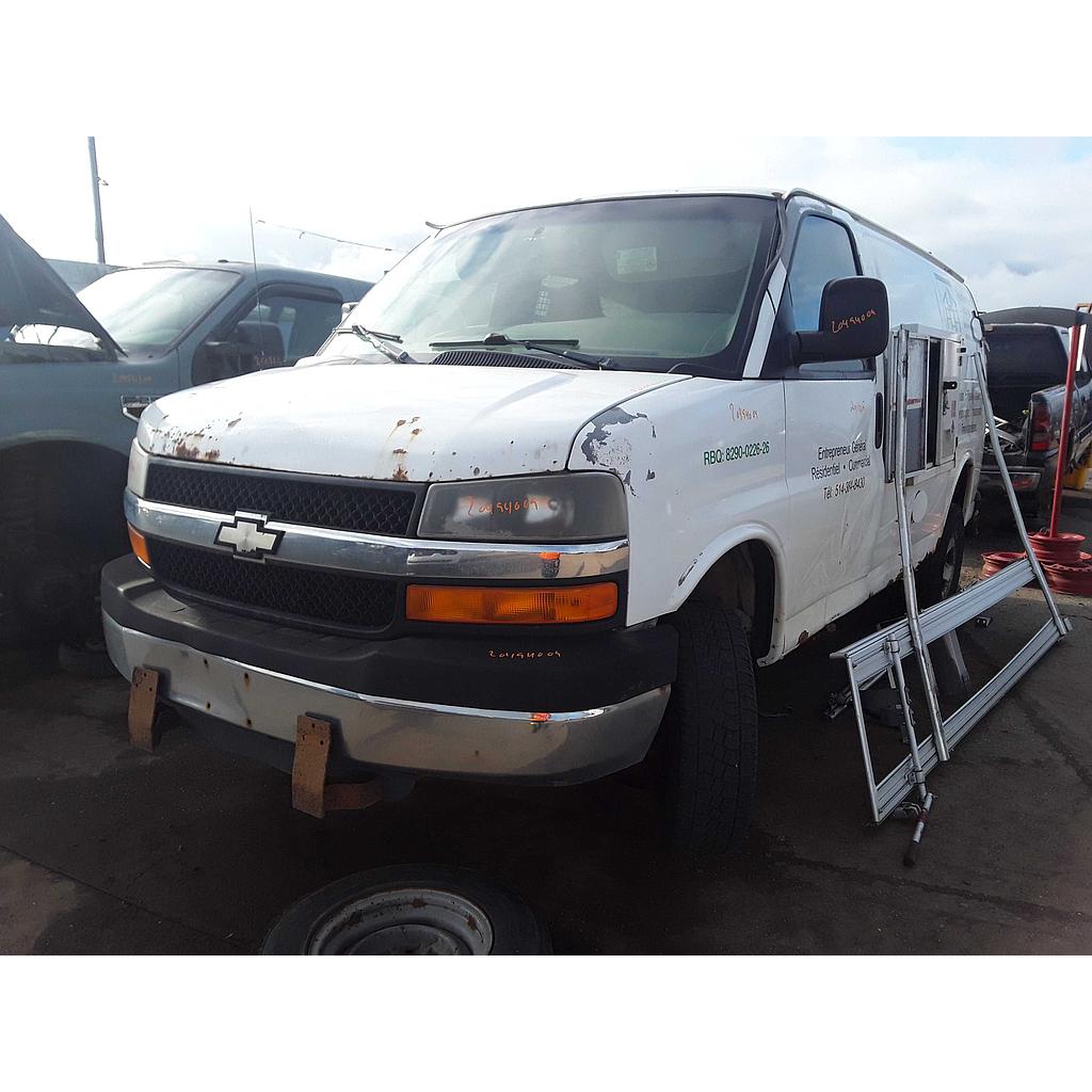 CHEVROLET EXPRESS VAN 2009