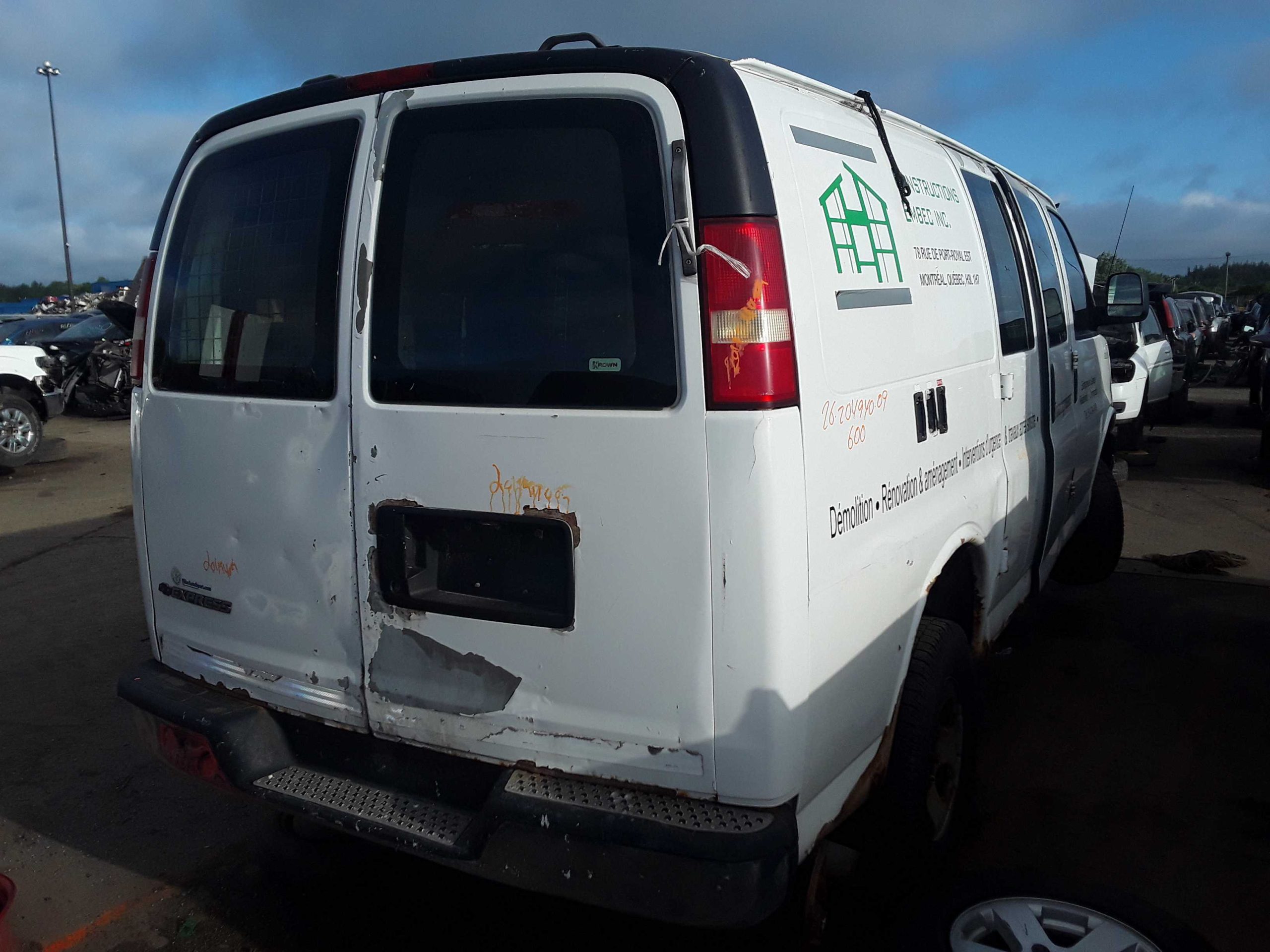 CHEVROLET EXPRESS VAN 2009