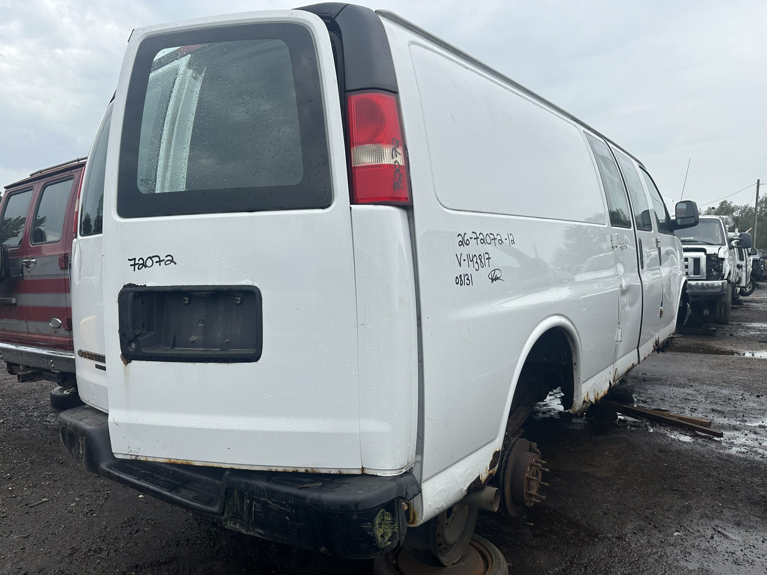 CHEVROLET EXPRESS VAN 2012