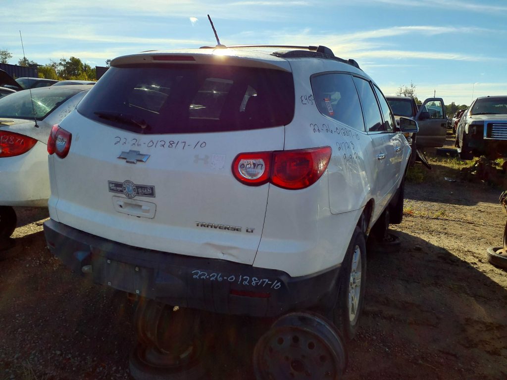 CHEVROLET TRAVERSE 2010