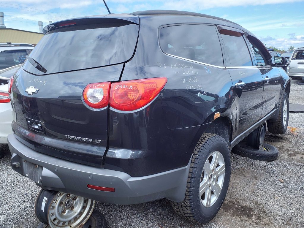 CHEVROLET TRAVERSE 2010